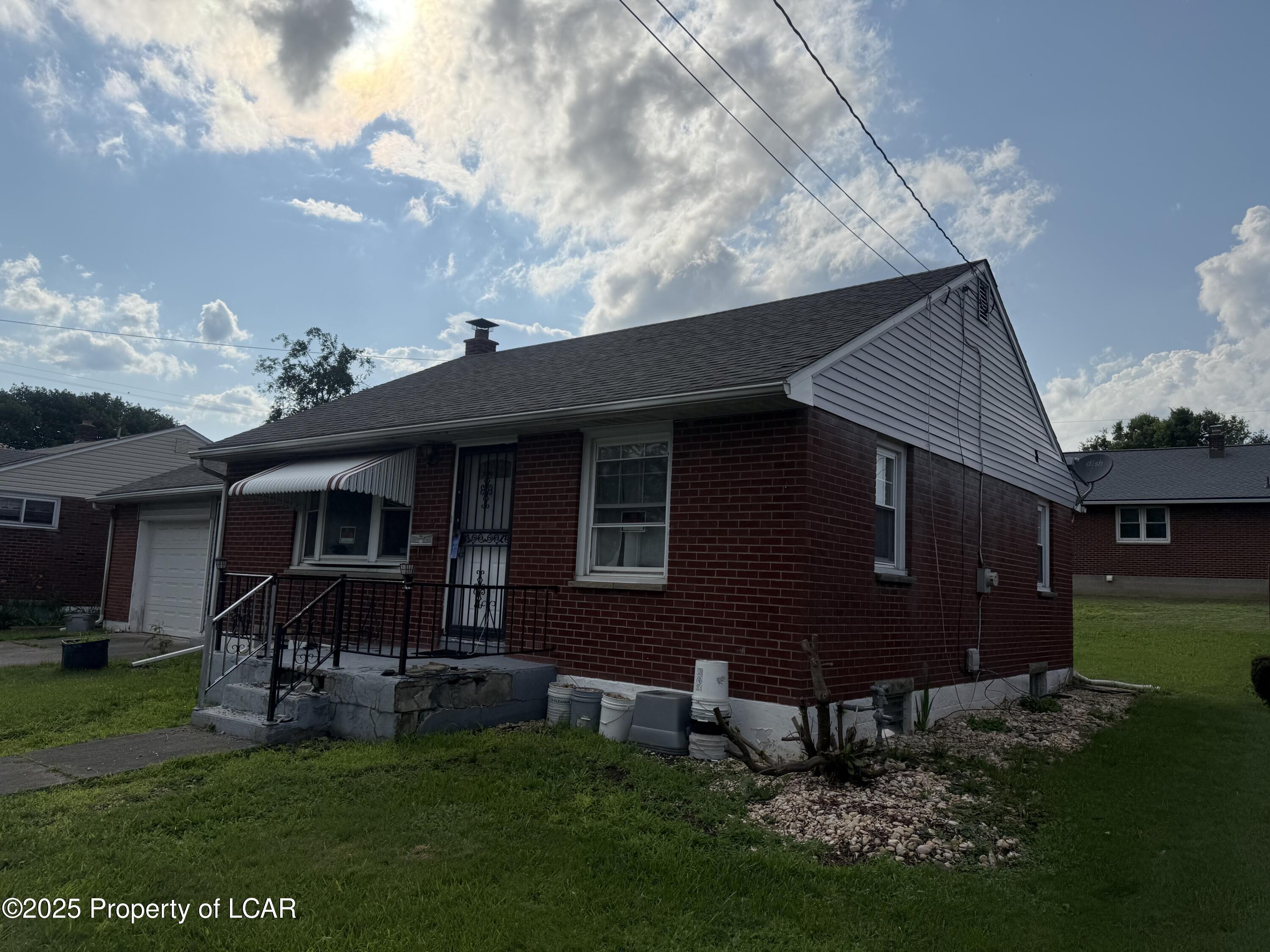 Property Photo: 609 8th Street PA 18603