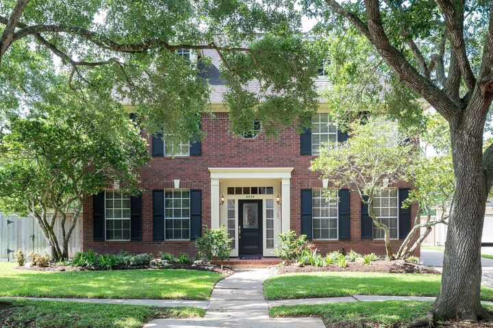 4454 Balboa Drive  Sugar Land TX 77479 photo