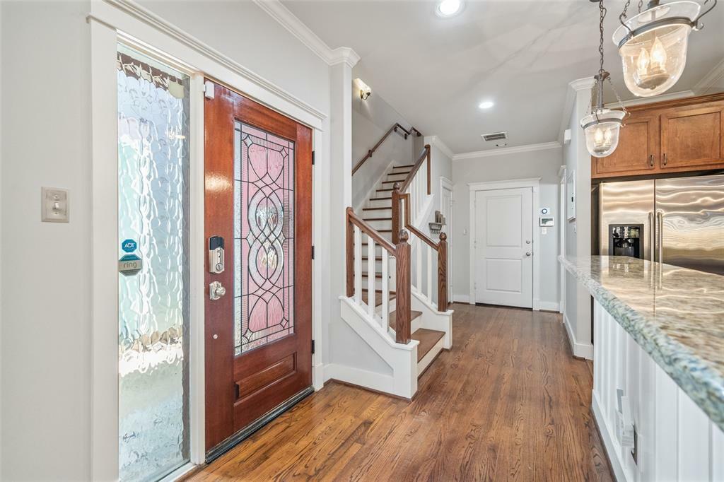 Property Photo: 1529 Prince Street TX 77008
