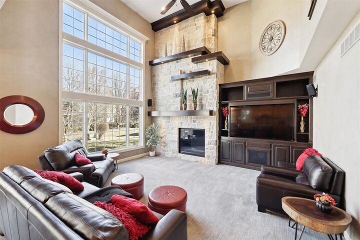 Property Photo: 4833 Timberline Drive IA 50265