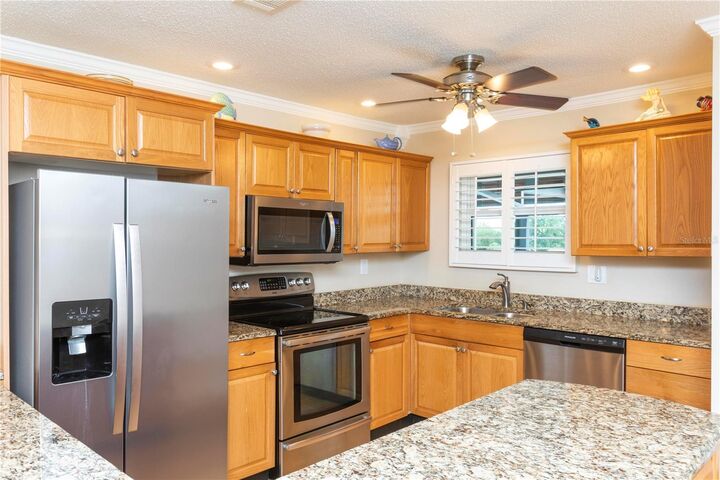 Property Photo: 4452 Garnet Drive 302 FL 34652