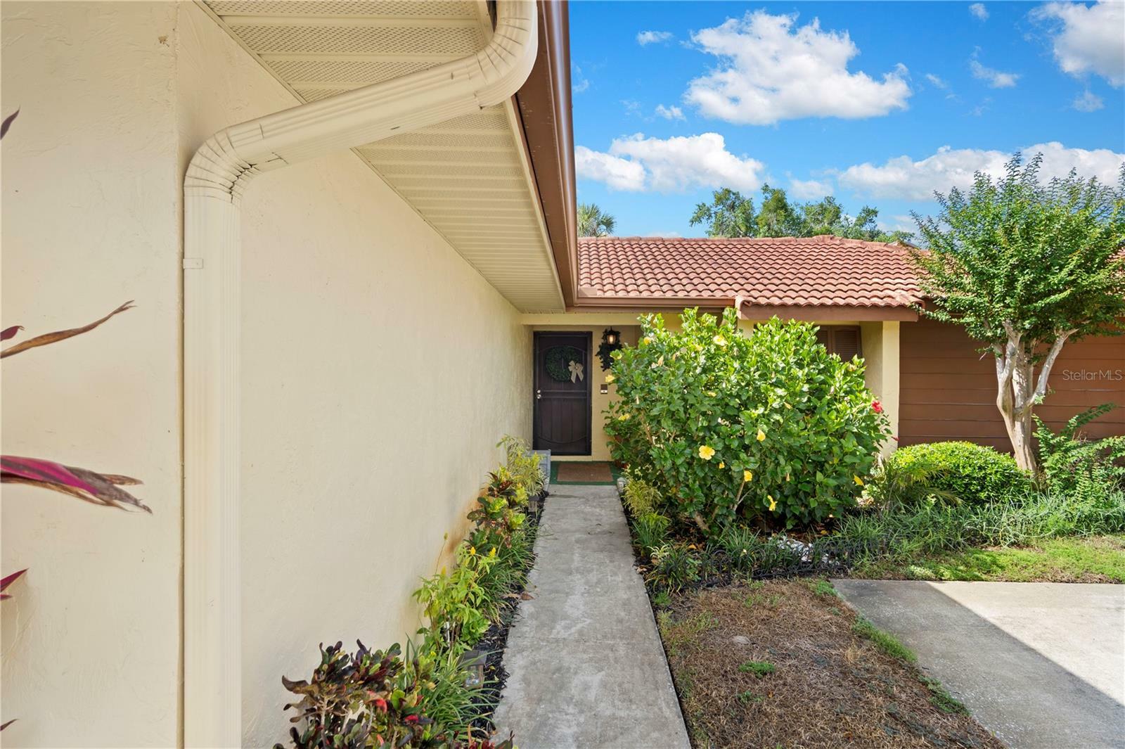 Property Photo: 5059 Jamaica Circle 15 FL 32808