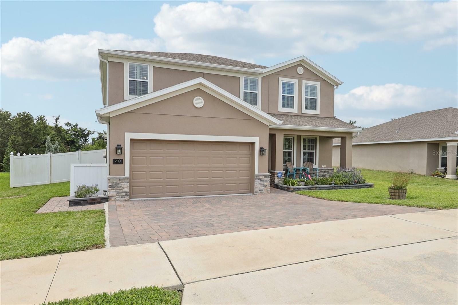 Property Photo: 49 White Horse Way FL 34736
