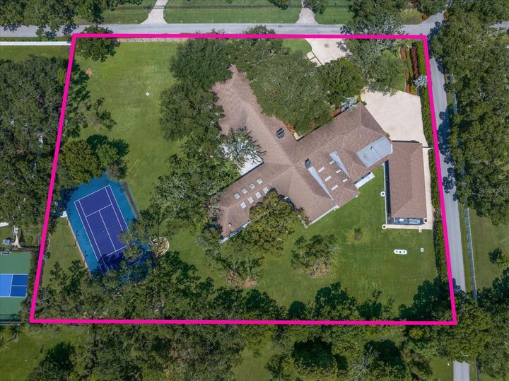 Property Photo: 1835 Alicia Way FL 33764