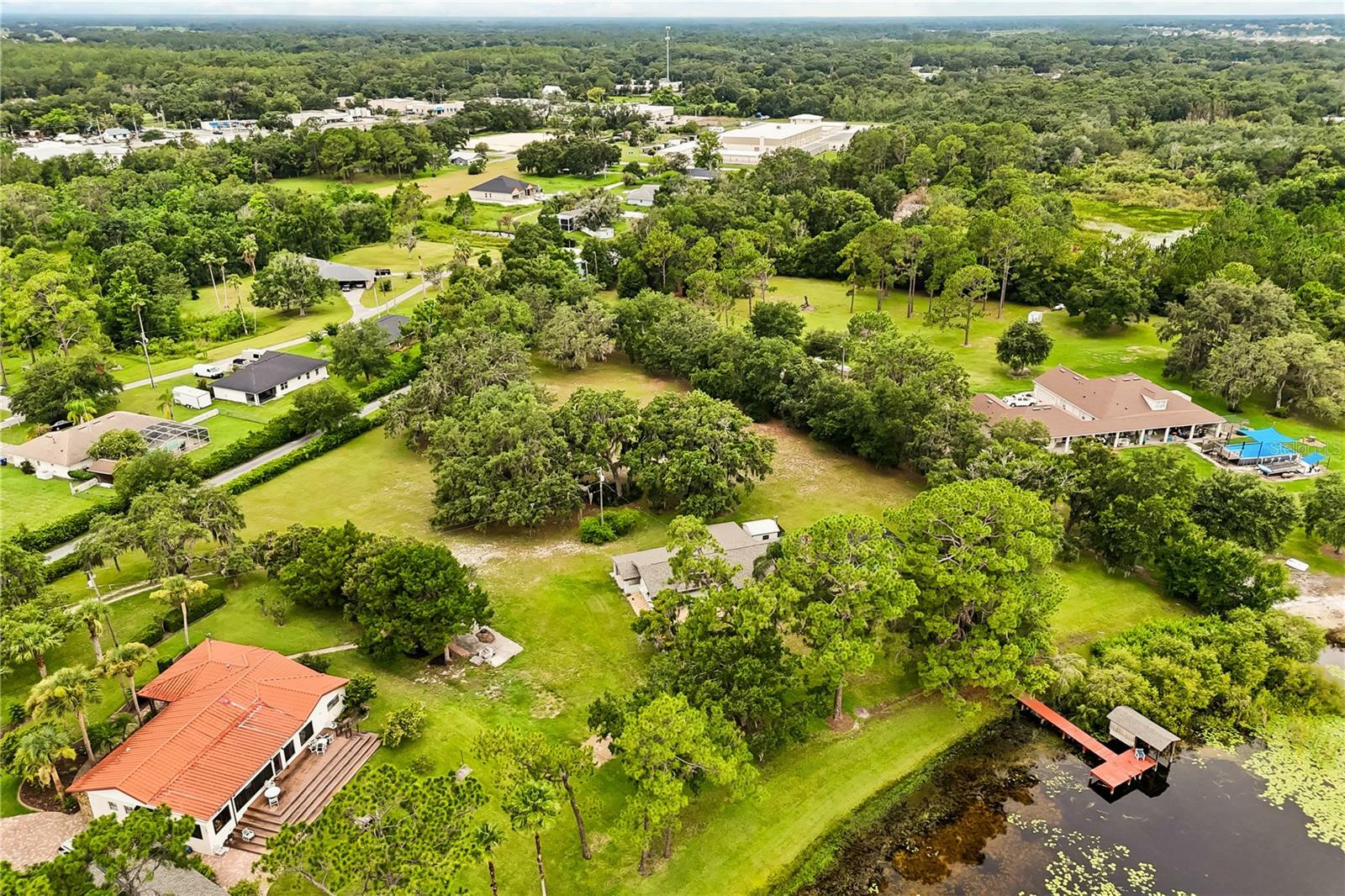Property Photo: 410 Catherine Lane FL 34736