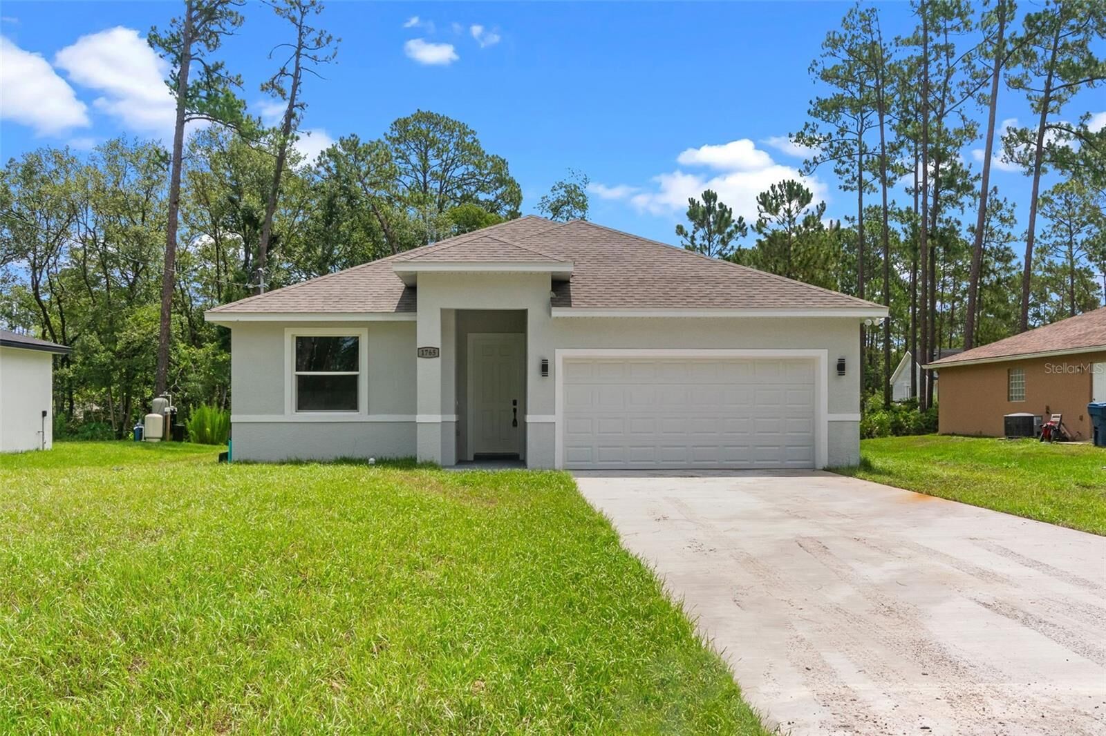 Property Photo:  1765 9th Avenue  FL 32724 