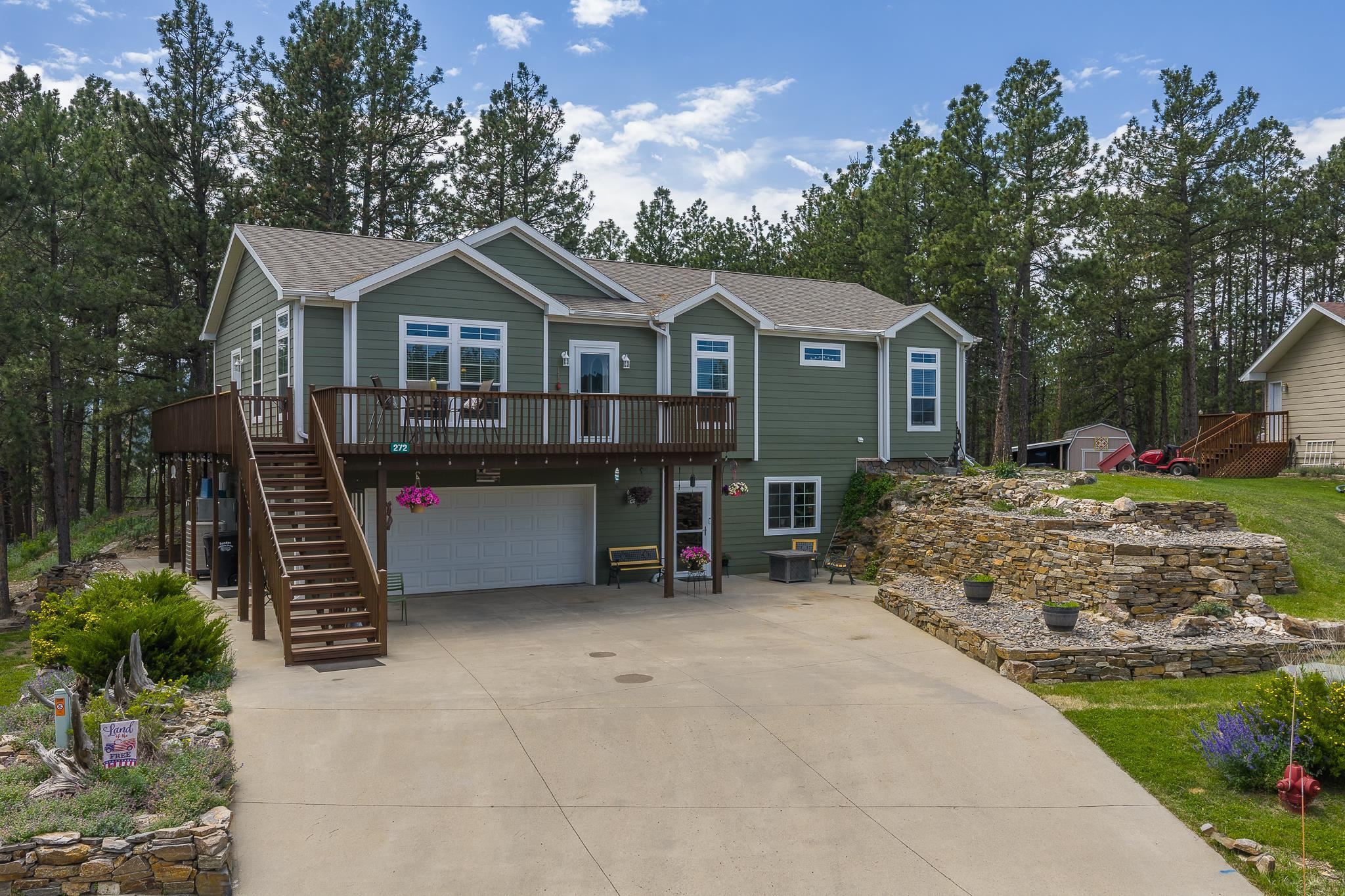 Property Photo: 272,280 Marybeth Court SD 57745