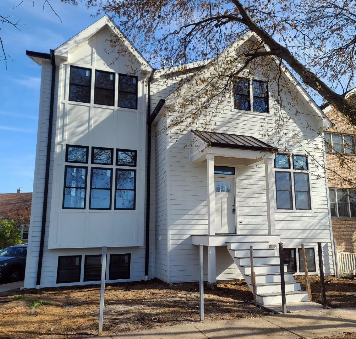 Property Photo:  5365 N Bowmanville Avenue  IL 60625 