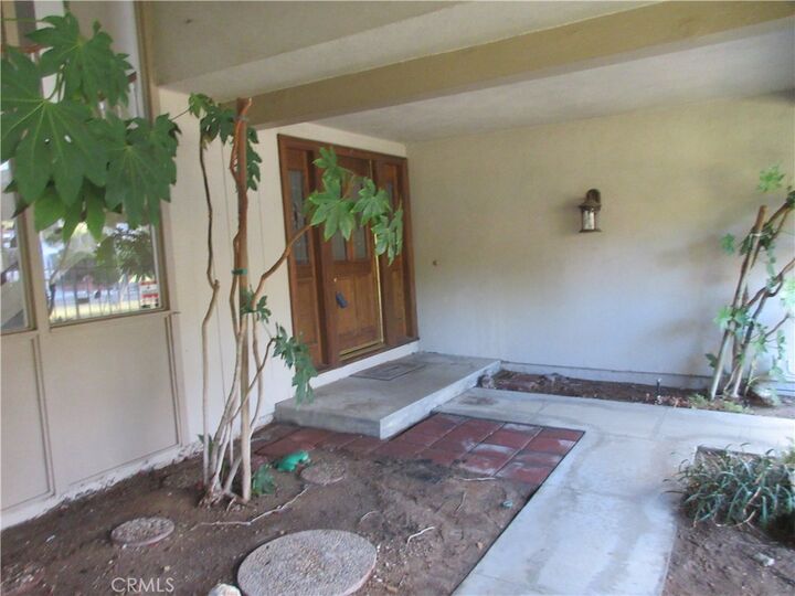 Property Photo:  19456 Hiawatha Street  CA 91326 