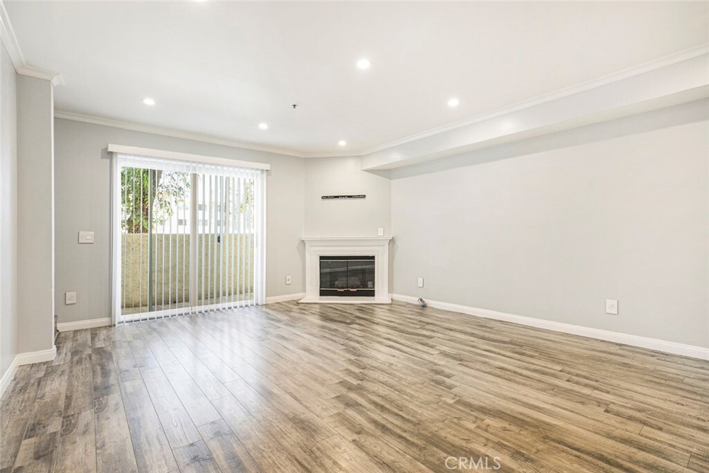 Property Photo: 15114 Sherman Way 106 CA 91405