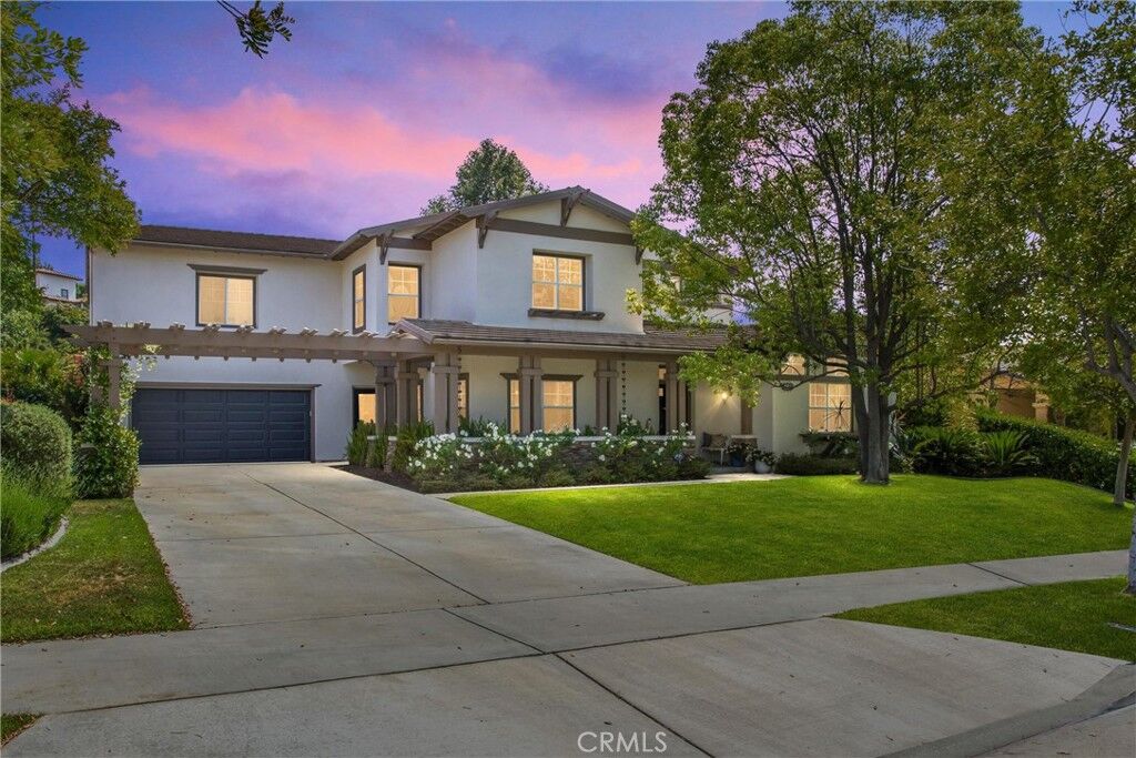 Property Photo:  512 Golden West Drive  CA 92373 