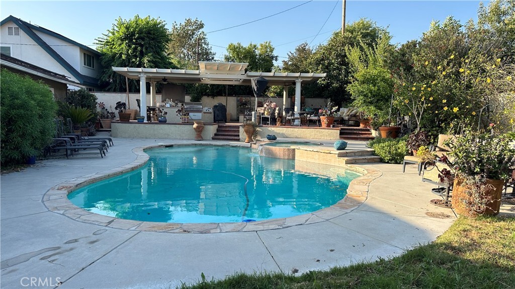 Property Photo: 1006 Vanderbilt Avenue CA 91711