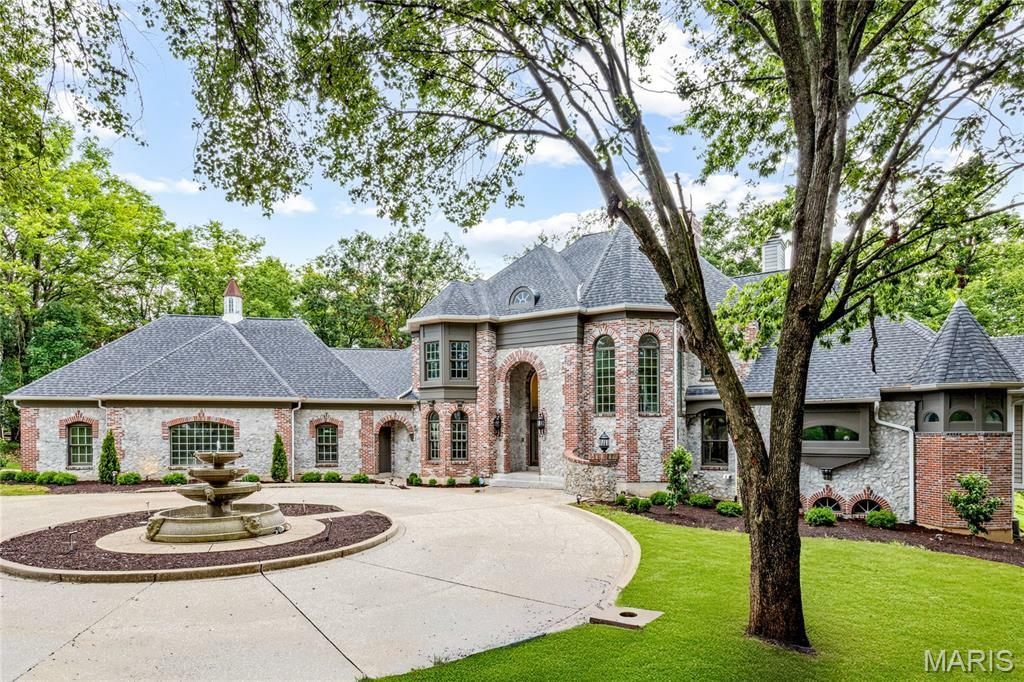 Property Photo: 497 Rosslare Drive MO 63304