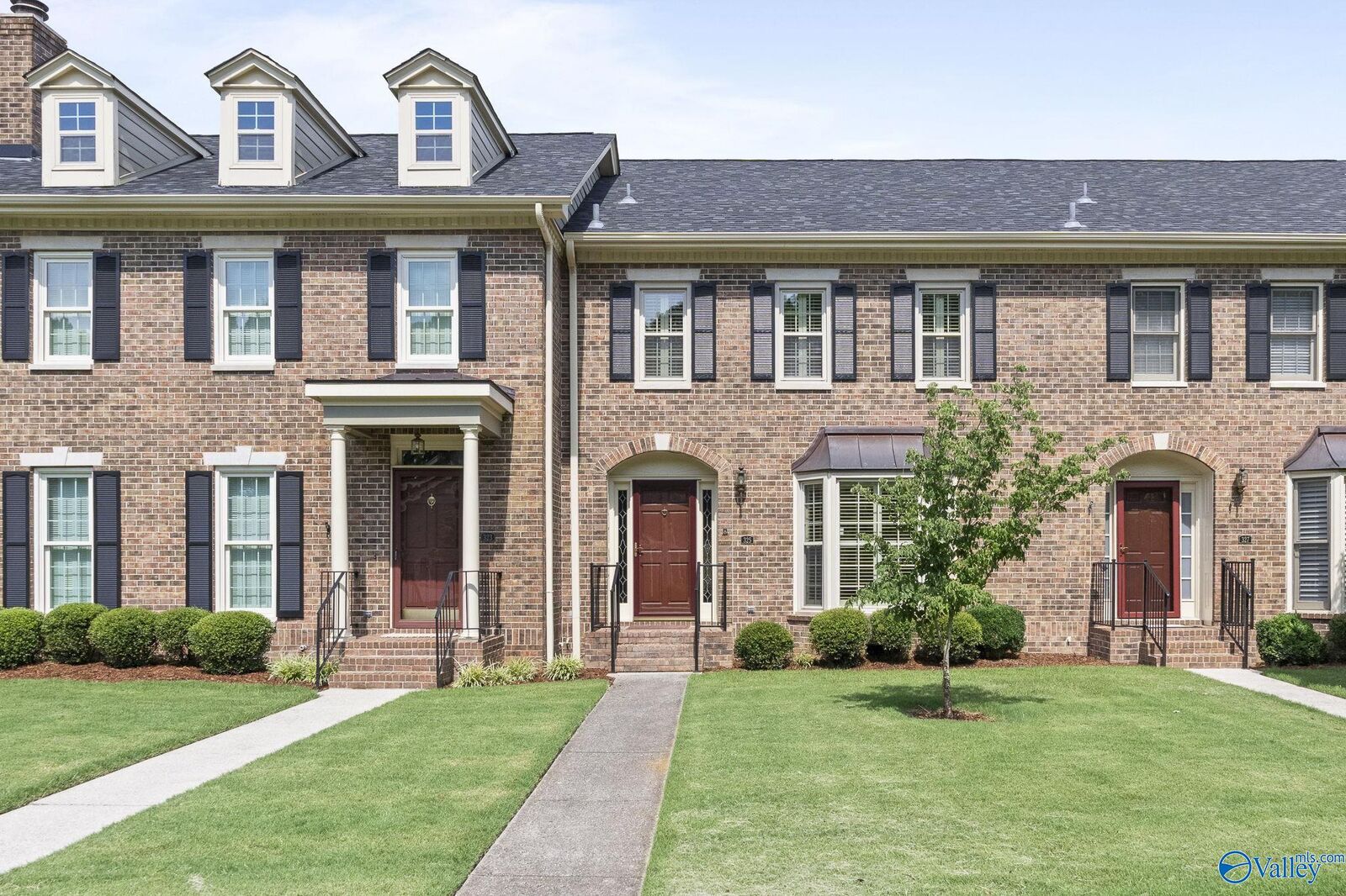 Property Photo: 325 Inverness Drive AL 35802