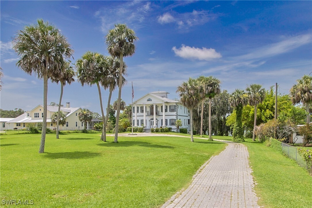 Property Photo: 21810 Pearl Street FL 33920