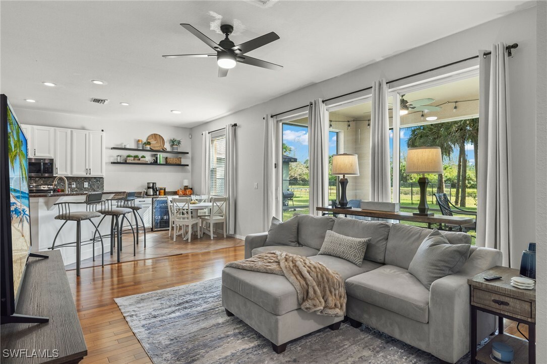 Property Photo: 321 Shadow Lakes Drive FL 33974
