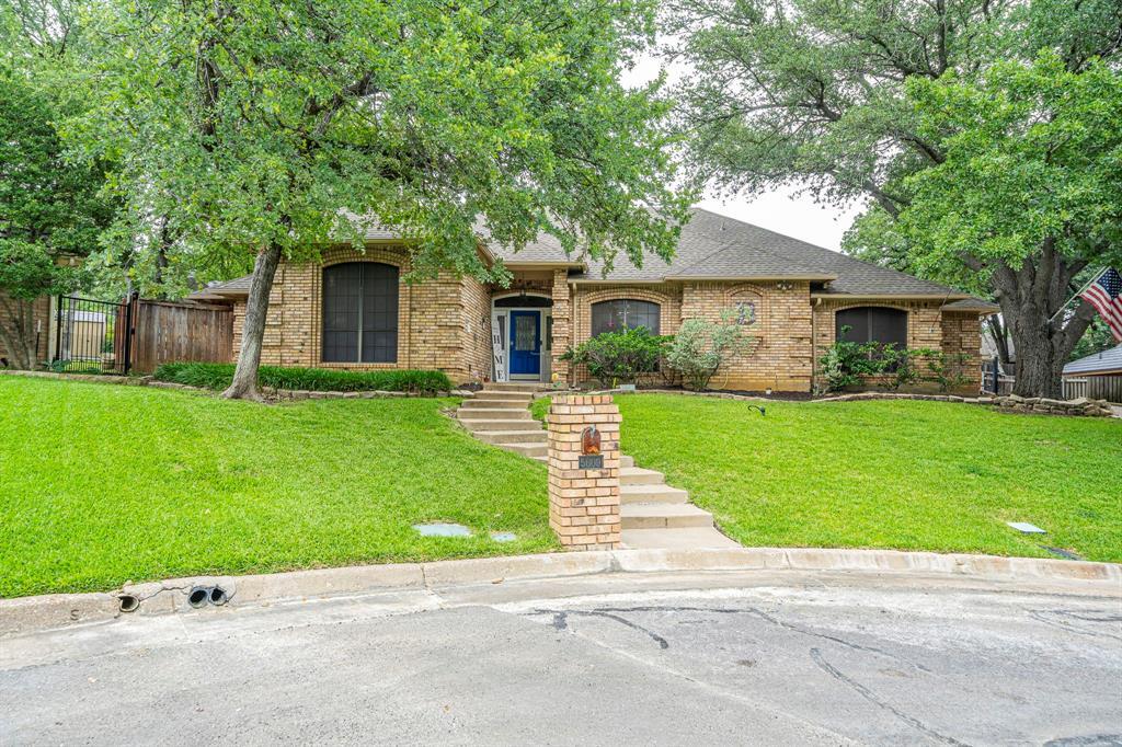 5609 Euclid Drive  Arlington TX 76013 photo