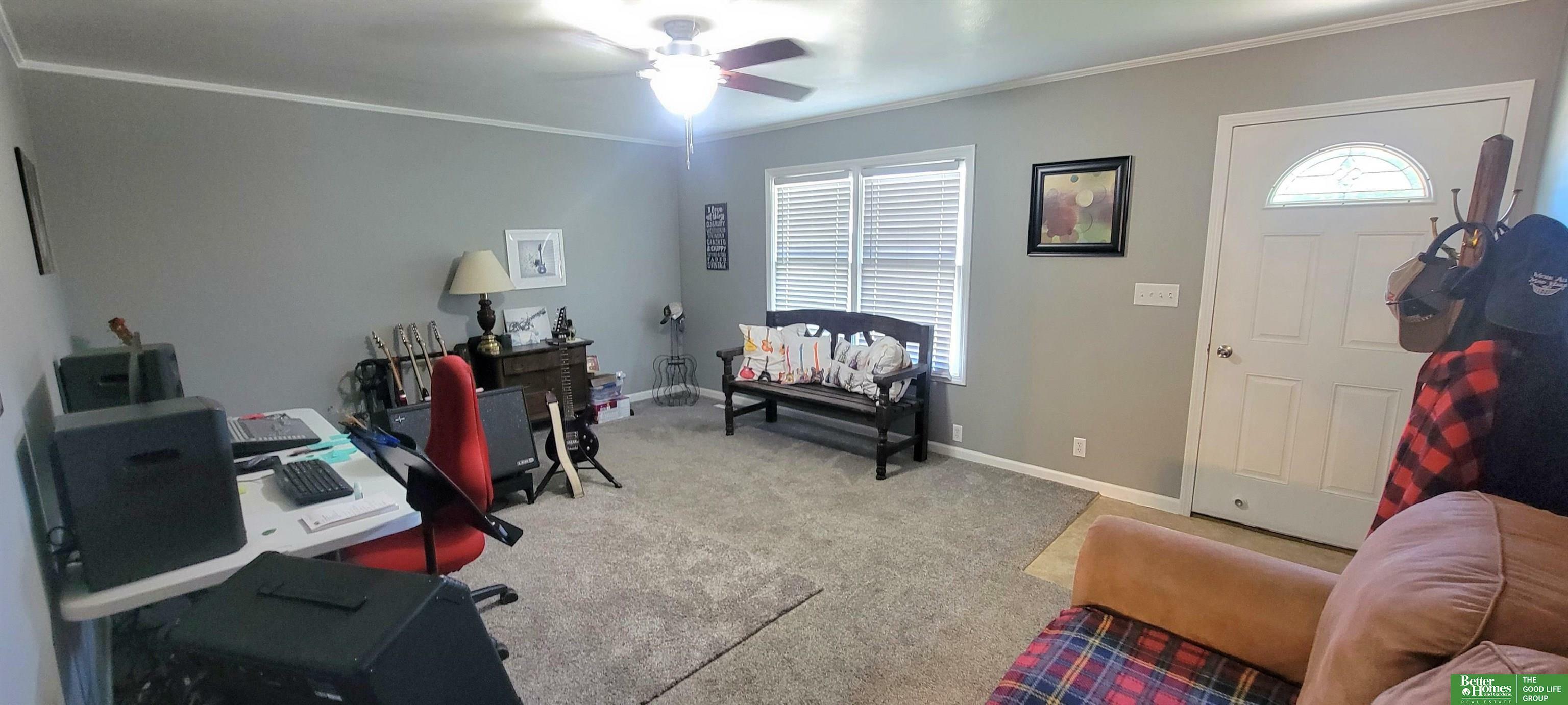 Property Photo: 2117 N Nebraska Avenue NE 68467