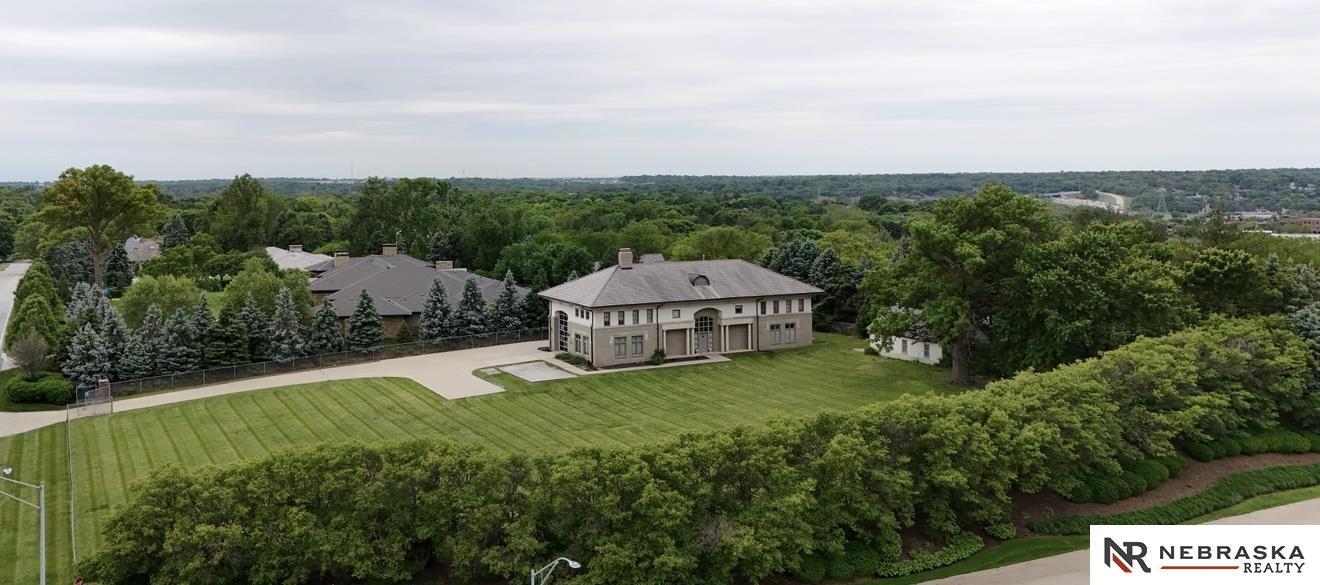 Property Photo: 412 N 96th Street NE 68114