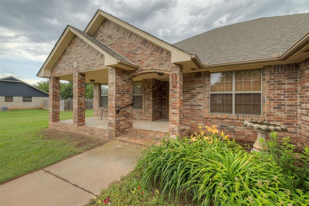 Property Photo: 745 County Road 1349 OK 73018