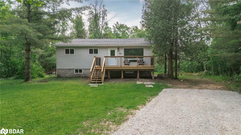 Property Photo: 185 Silver Birch Cres Crescent ON L0K 1R0