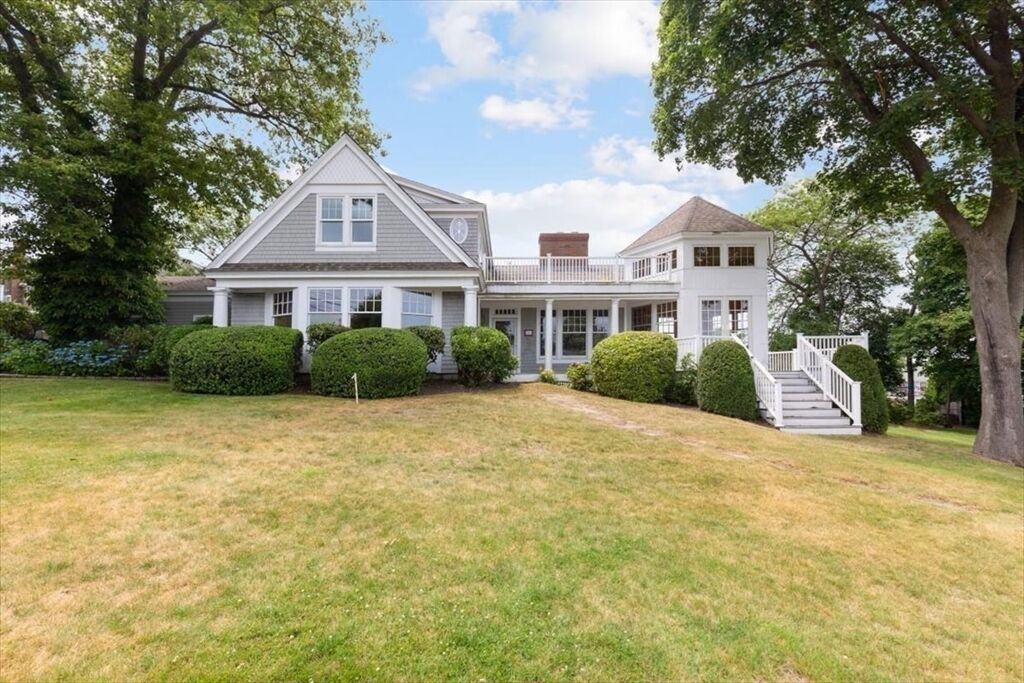 Property Photo:  26 Bel Air  MA 02043 