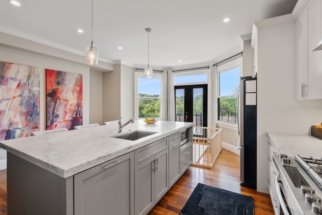 Property Photo: 324 Tappan 2 MA 02445