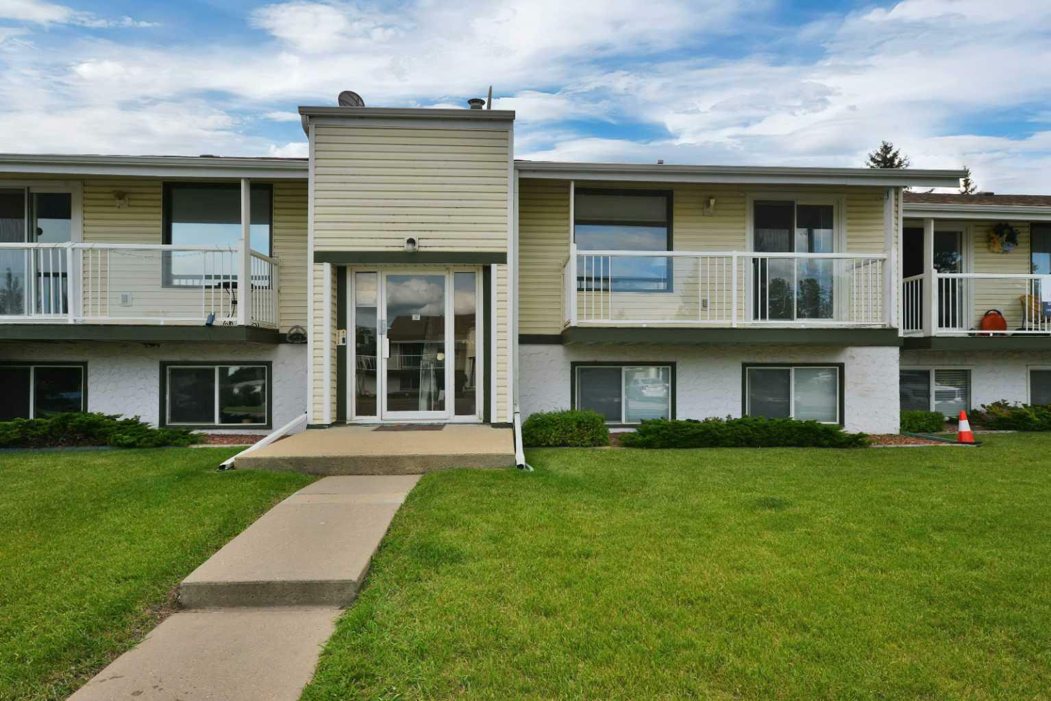 11 Stanton Street 31  Red Deer AB T4N 0B9 photo