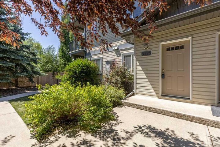 125 Silkstone Road W 6  Lethbridge AB T1J 3A8 photo