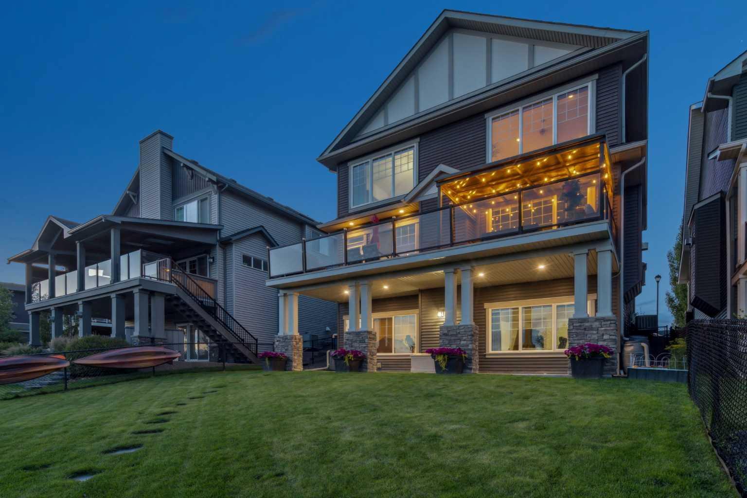 Property Photo:  146 Canals Close SW  AB T4B 0S6 