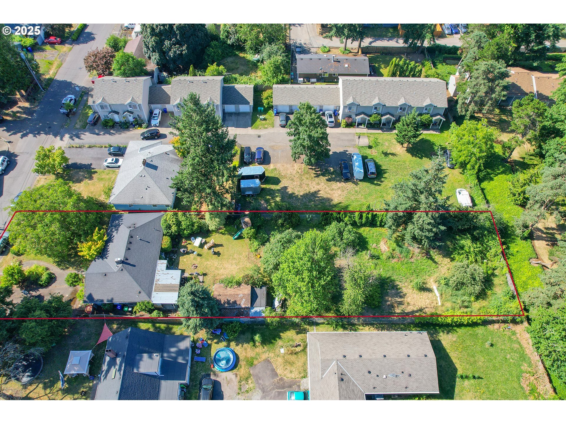 Property Photo: 2805 SE 141st Ave OR 97236