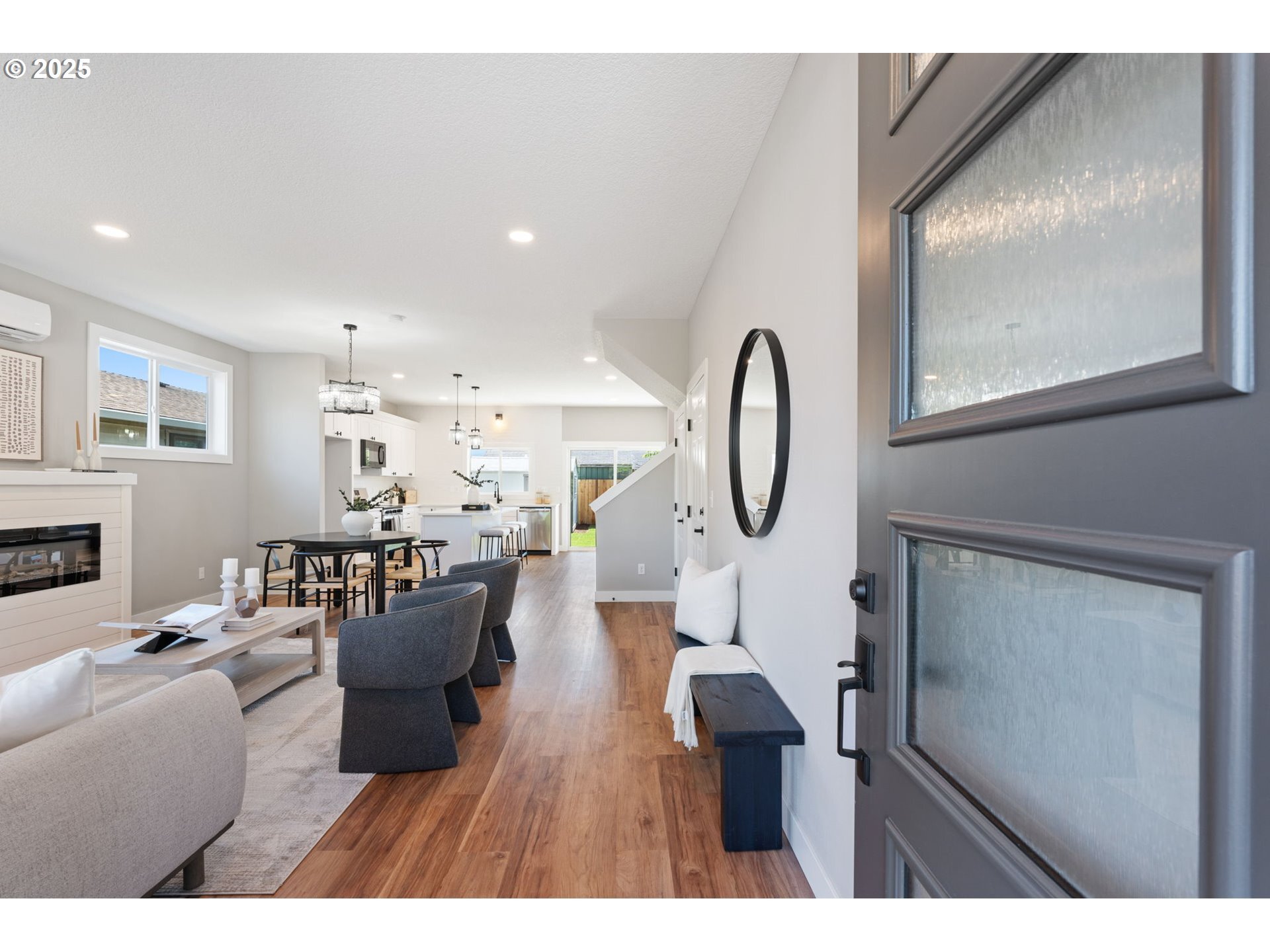 Property Photo: 6126 SE 86th Ave OR 97266