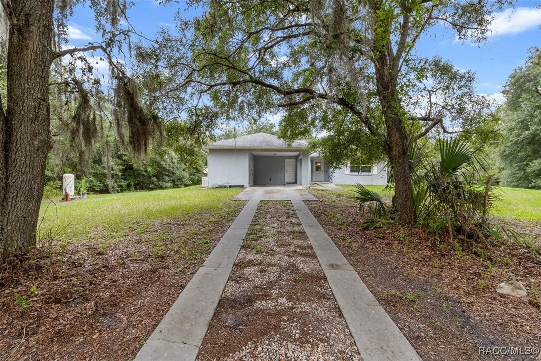 Property Photo: 12739 W Flaxen Drive FL 34428