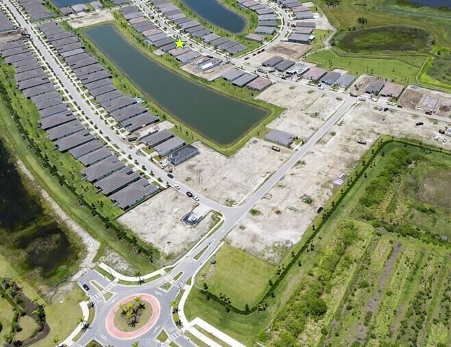 Property Photo:  13507 SW Vermillion Circle Prestige 883  FL 34987 