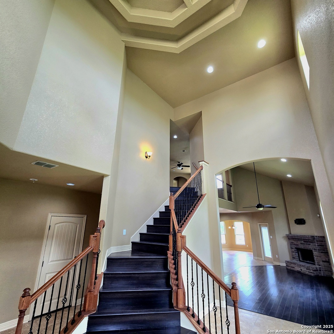Property Photo: 13700 Trailside Ln TX 78233