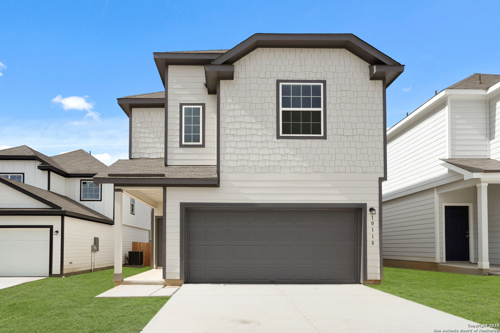 Property Photo:  10118 Carnelian Cove  TX 78245 