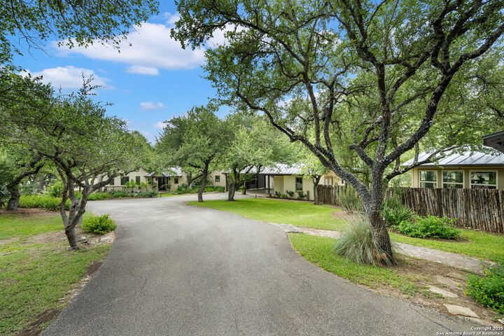 Property Photo:  815 Old Boerne Road  TX 78163 