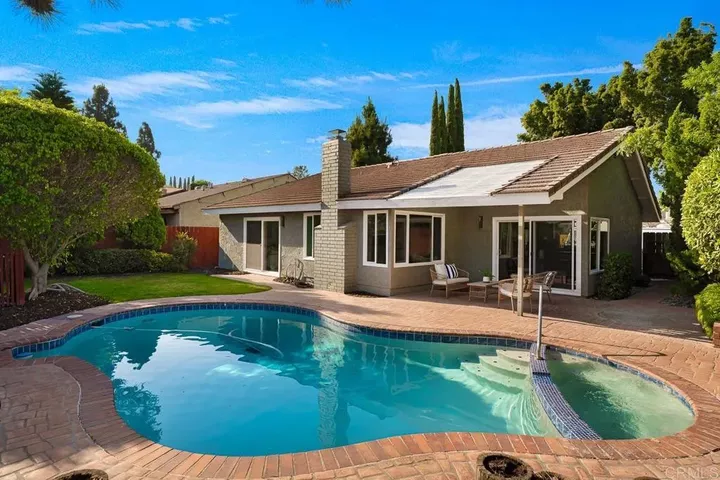 10437 Hermanos Road  San Diego CA 92124 photo
