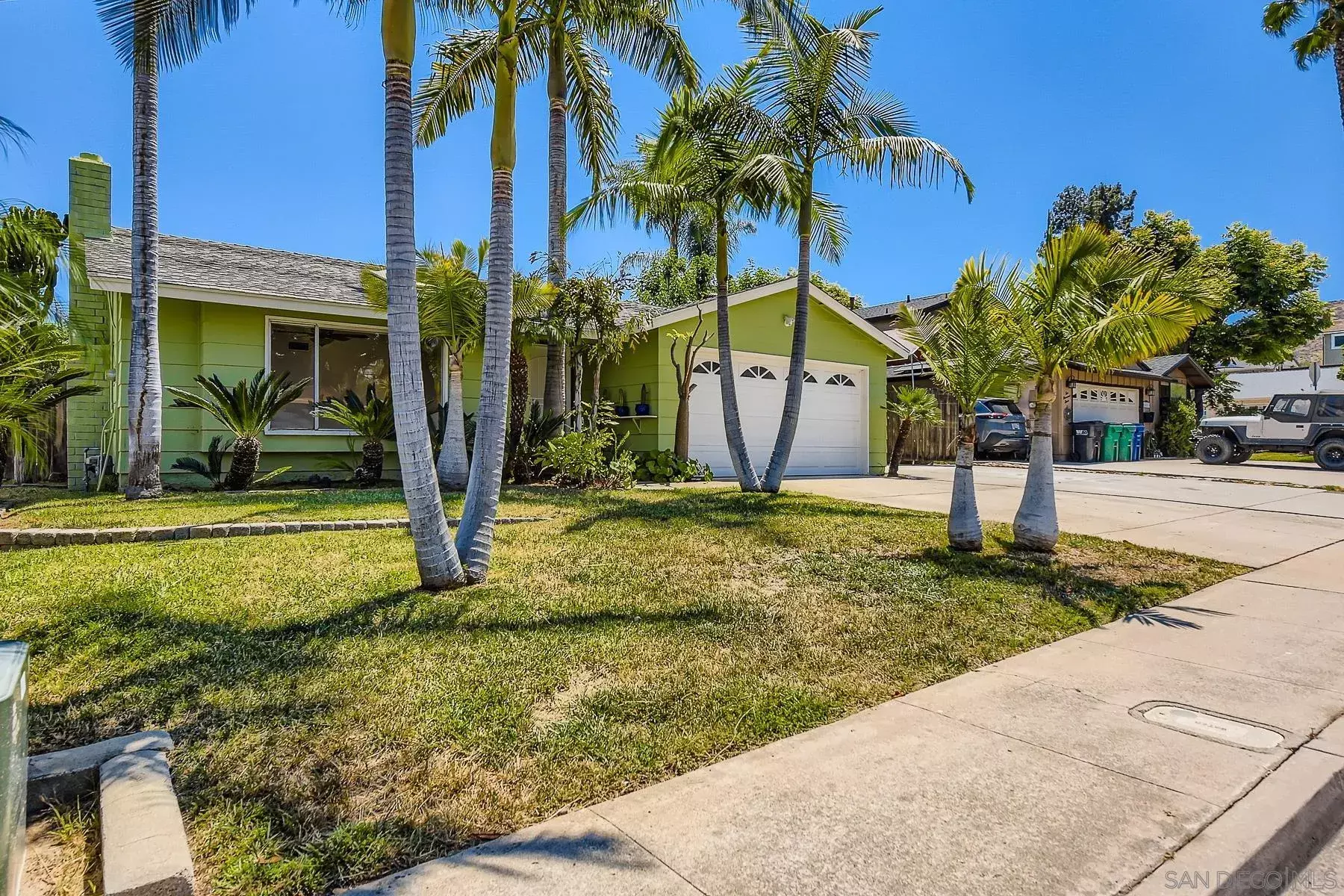 10009 Woodglen Vista Dr  Santee CA 92071 photo