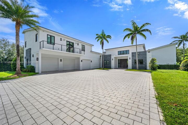 Property Photo: 11350 NW 8th St FL 33325