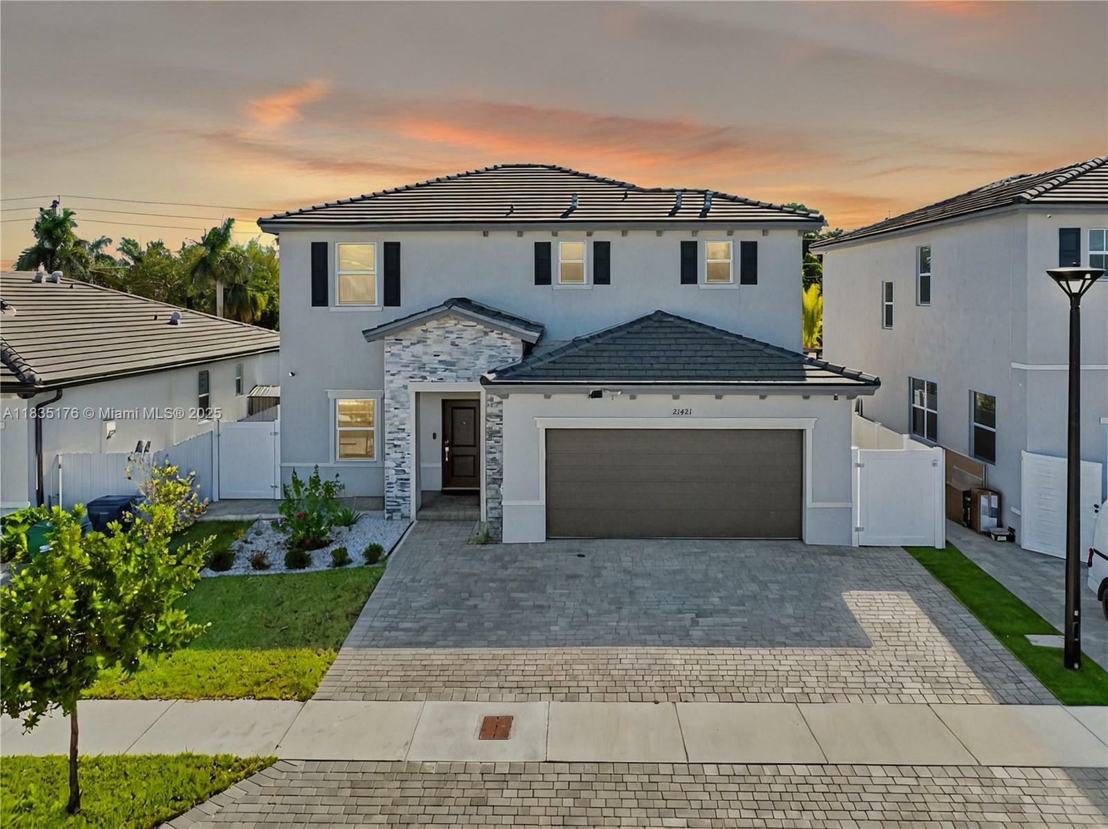 21421 SW 127th Ct  Miami FL 33177 photo