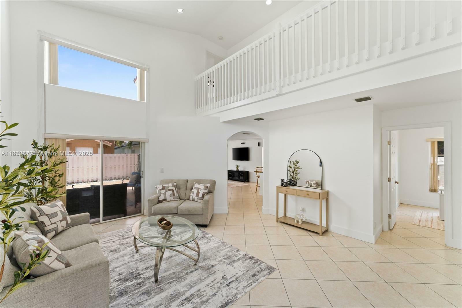 Property Photo: 1894 SW 149th Ave FL 33027