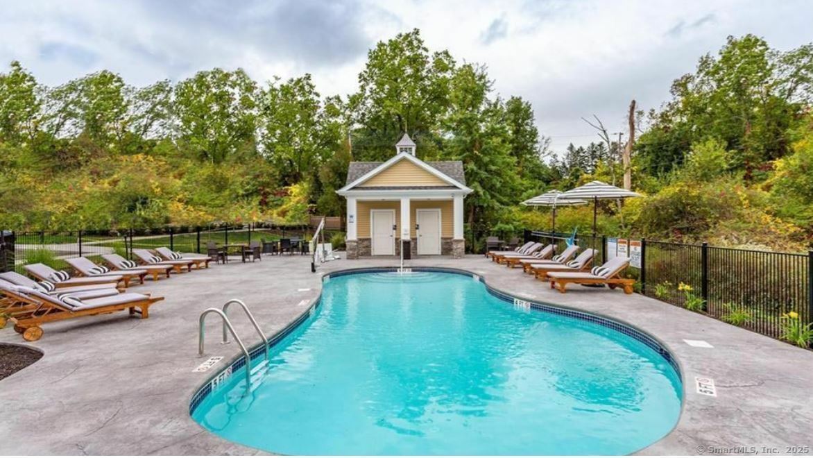 Property Photo: 5 Cherry Brook Road 203 CT 06019