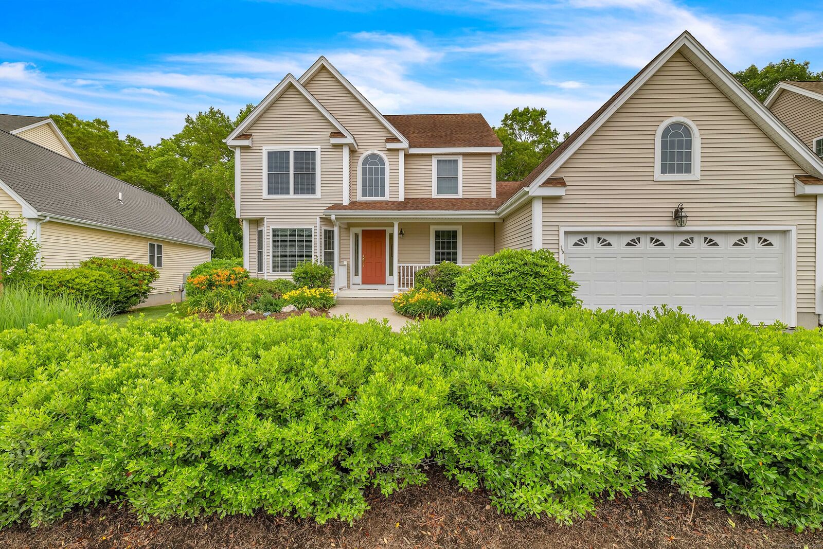 Property Photo:  16 Spinnaker Drive 16  CT 06357