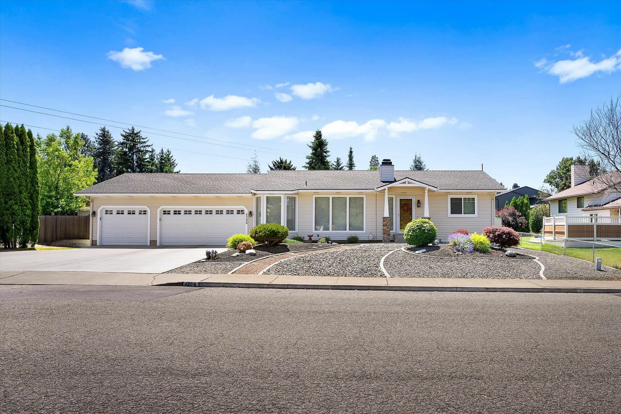 4206 E Sumac Dr  Spokane WA 99223 photo
