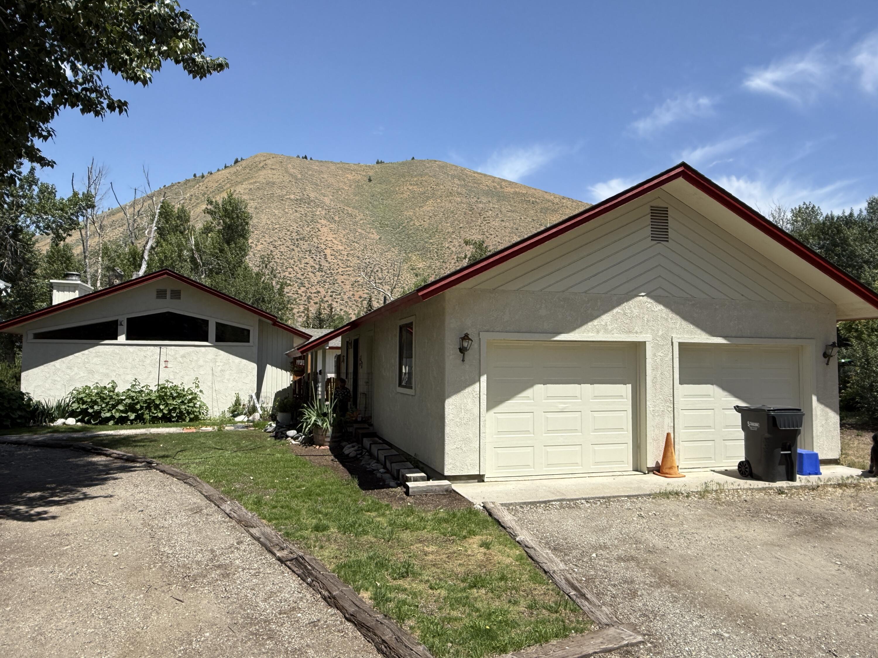 Property Photo: 105 River Bend Lane ID 83333