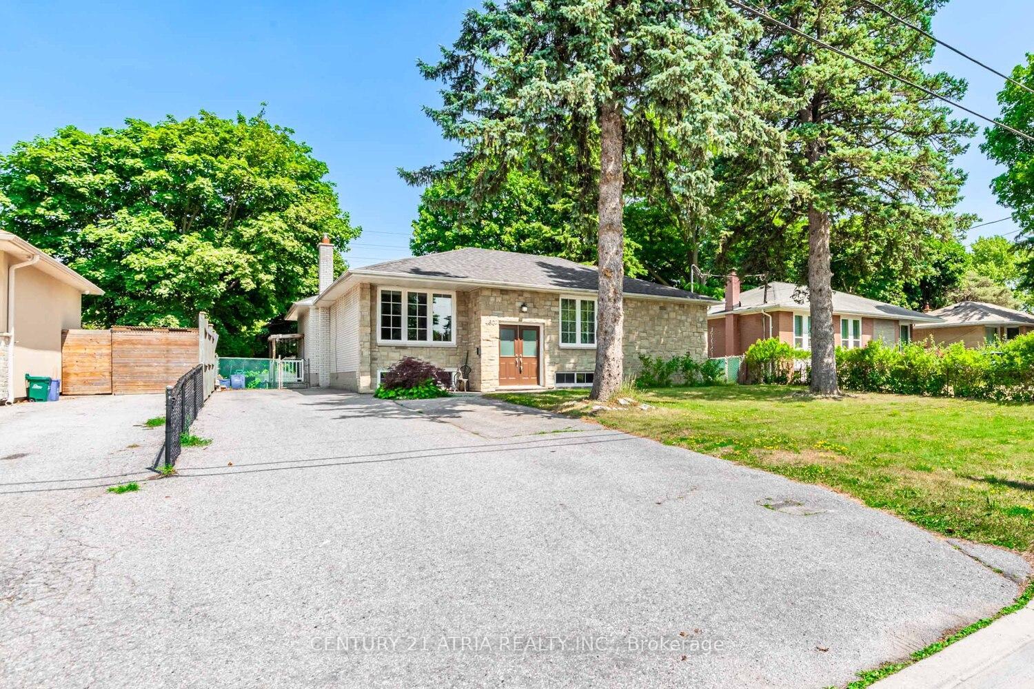 Property Photo: 460 Balkan Road ON L4C 2P3