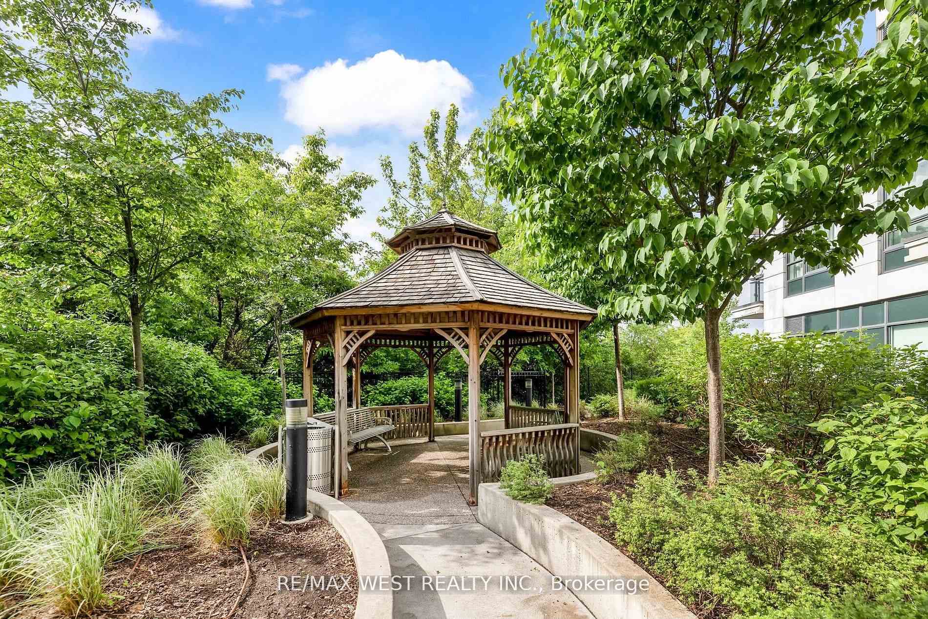Property Photo:  840 Queens Plate Drive 1211  ON M9W 0E7 