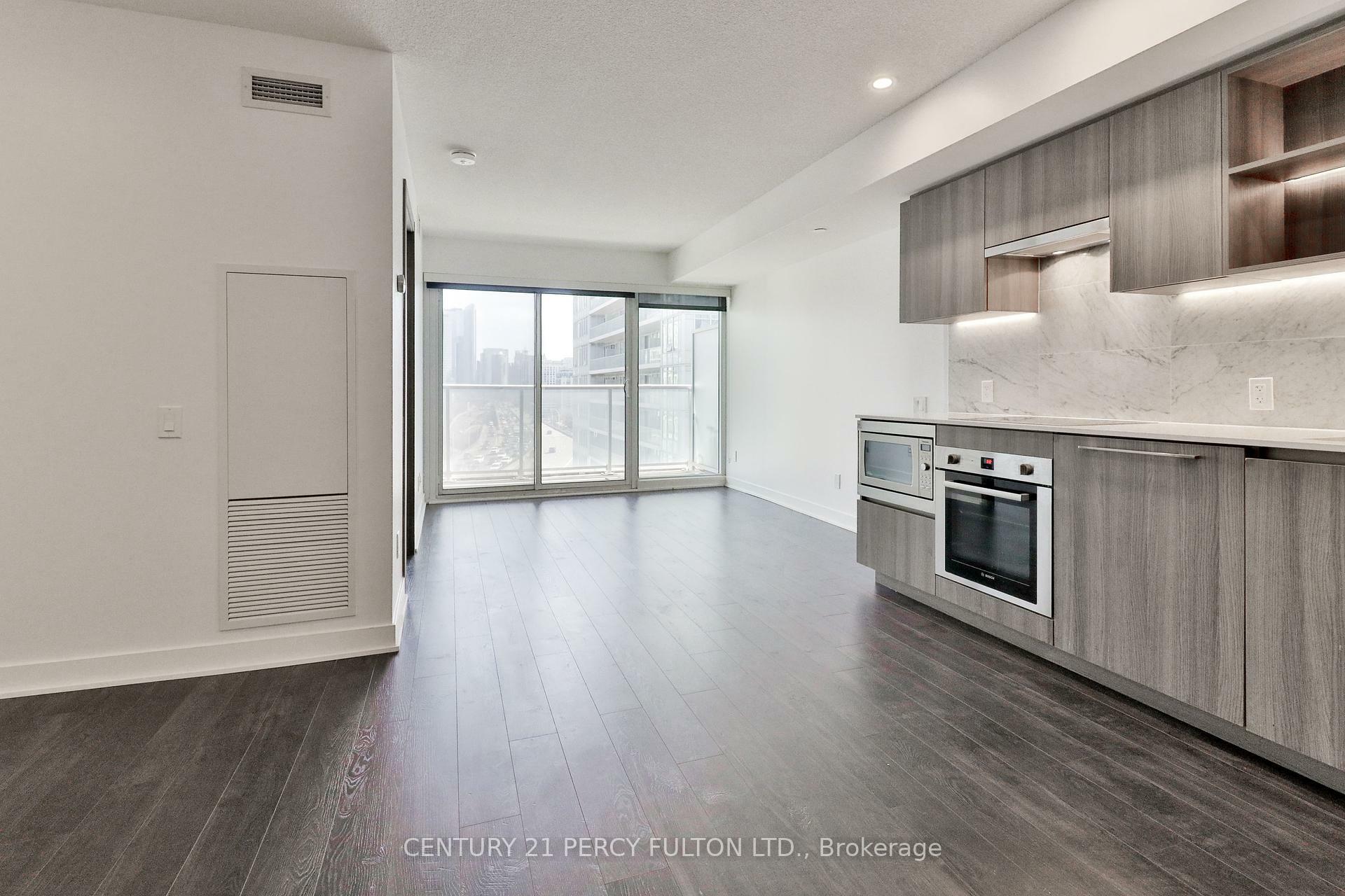 Property Photo: 19 Bathurst Street 1107 ON M5V 0N2