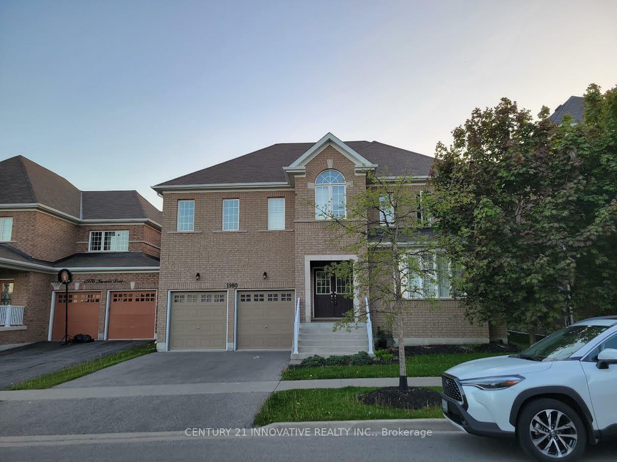 Property Photo:  1980 Kurelo Drive  ON L1K 0W8 